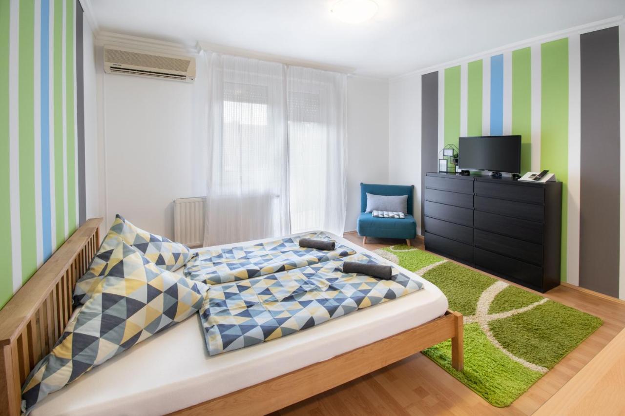 Lux Apartmanok Hajdúszoboszló Eksteriør billede
